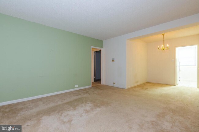 Building Photo - 203 N Trenton St