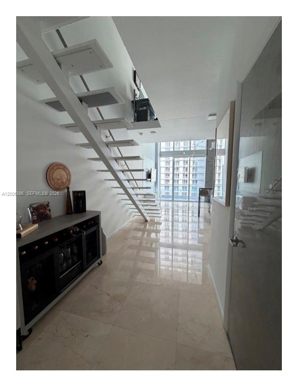 Foto del edificio - 690 SW 1st Ct