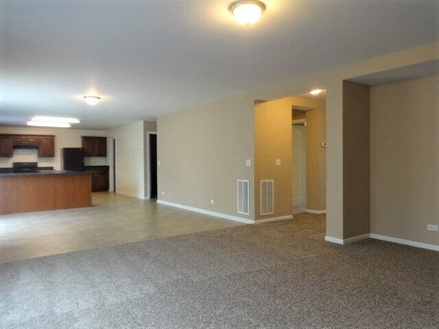 Building Photo - 24112 Cedar Creek Court