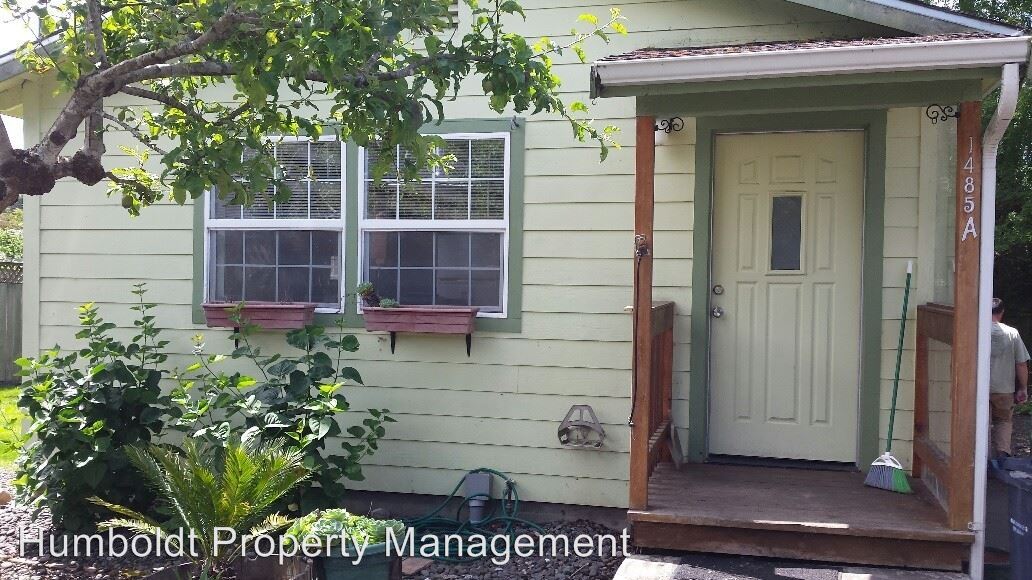 Foto principal - 1485 Chester Ave