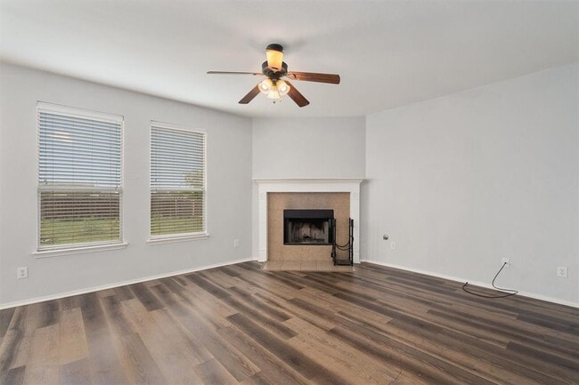 Foto del edificio - 2277 Green Meadows Ln