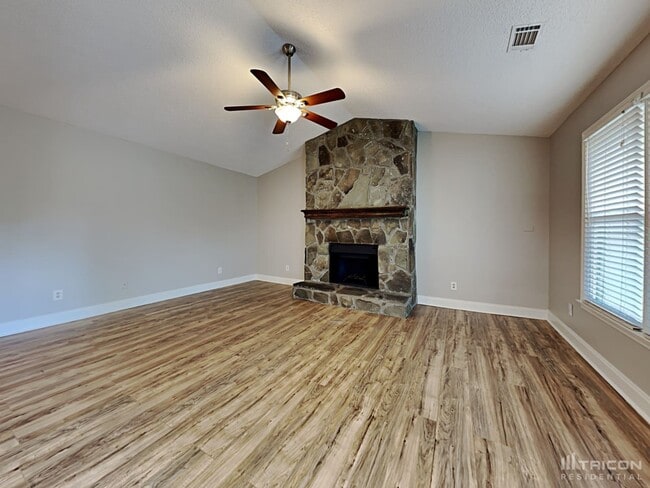 Building Photo - 2875 Brookton Ln SE