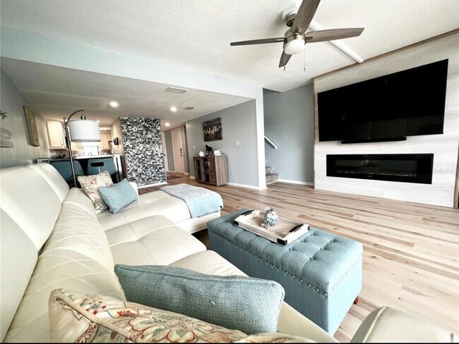 Building Photo - 316 Windrush Blvd