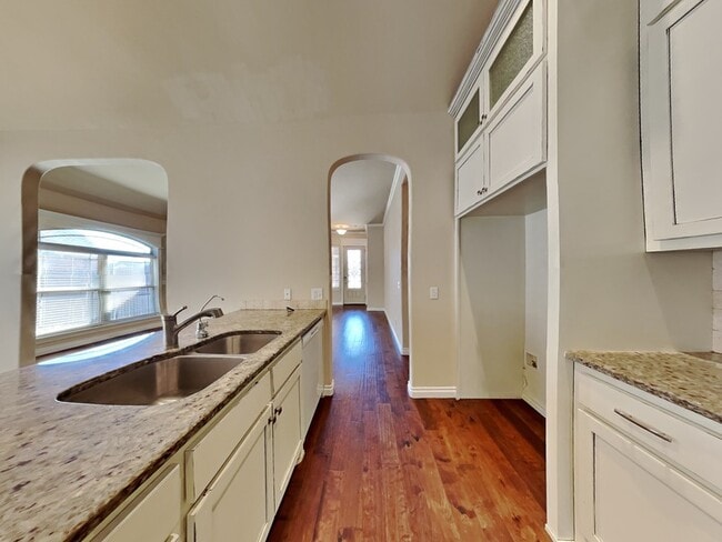 Building Photo - 3508 Sardis Way