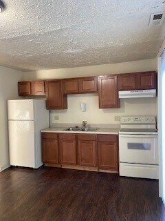Foto del edificio - 2911 Atwood Terrace