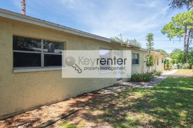 Photo - 15248 George Boulevard Apartment