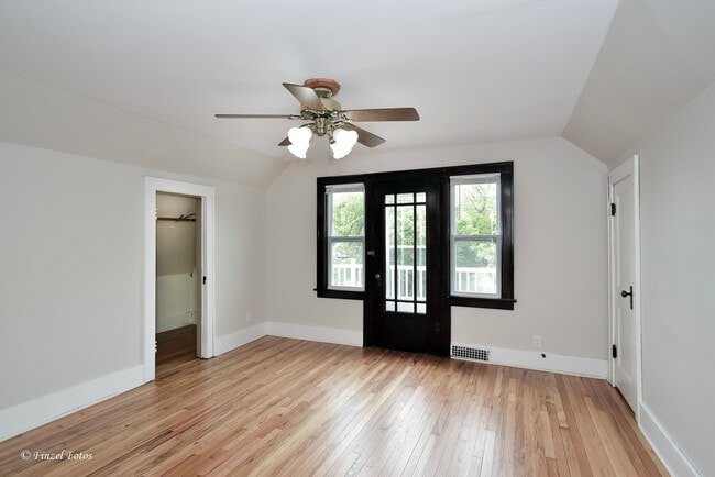 Building Photo - 93 Elmhurst St