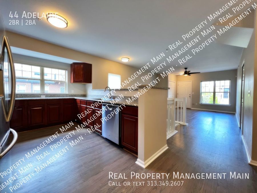 Primary Photo - Brush Park Condo