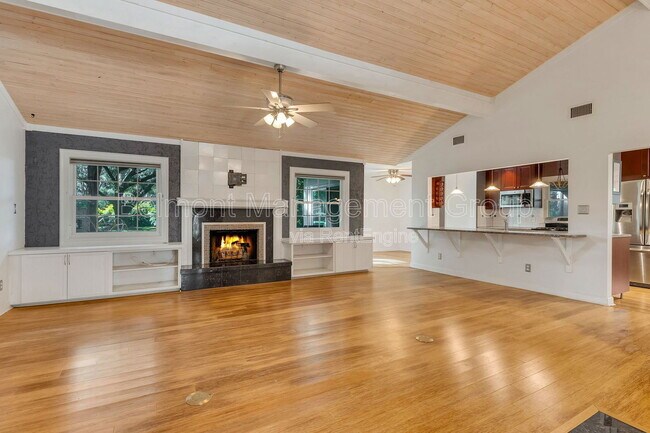 Foto del edificio - 5376 Majestic Island Cir