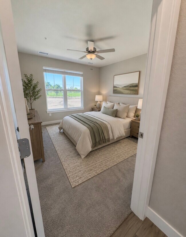 Dormitorio principal: Las fotos han sido retocadas digitalmente para ayudar a visualizar el espacio. El apartamento no está amueblado. - 265 High Point Dr