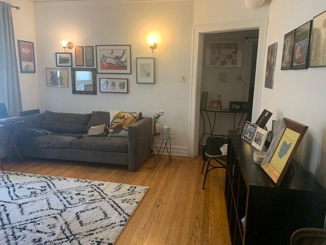Foto del edificio - 2456 North Maplewood Avenue, Unit 1