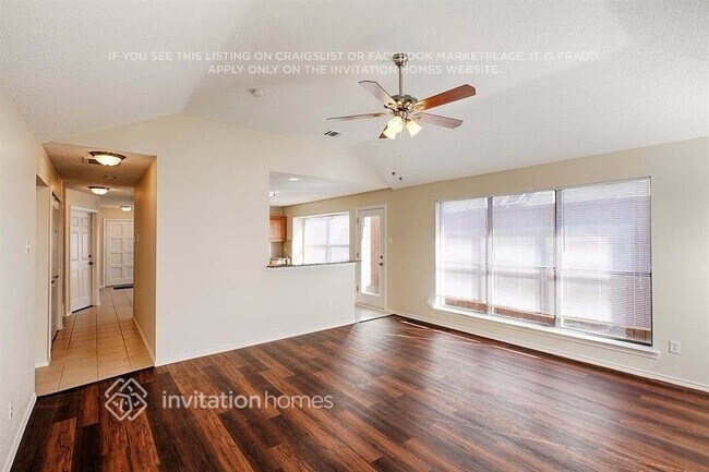 Foto del edificio - 1340 Todd Dr