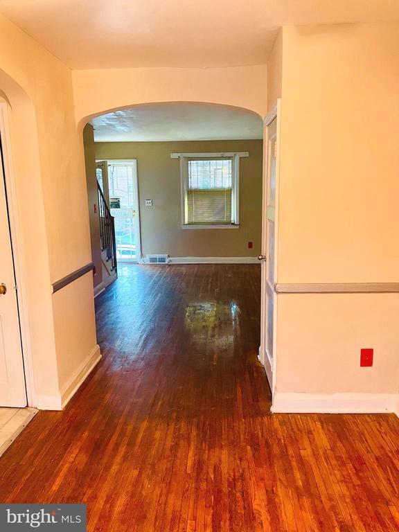 Building Photo - 816 Richwood Ave