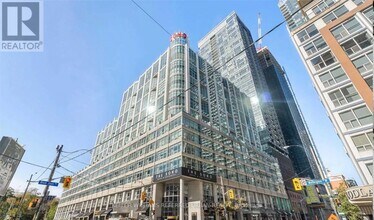 Building Photo - 36 Blue Jays Way