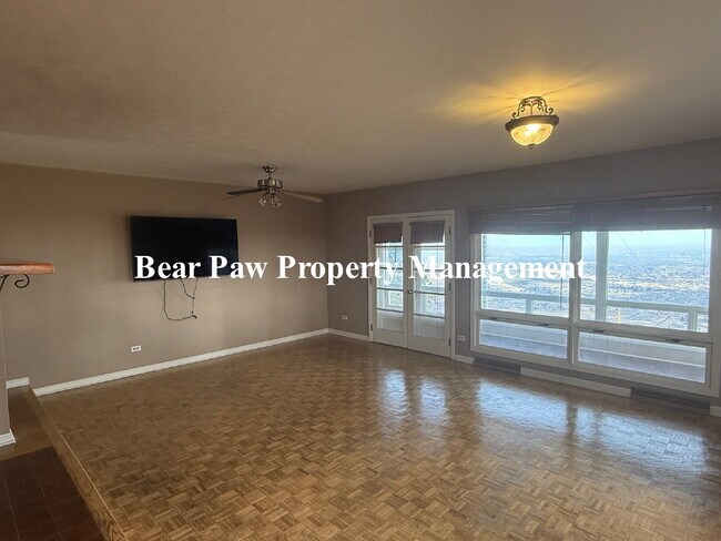 Photo - Views for Miles!! Apartment