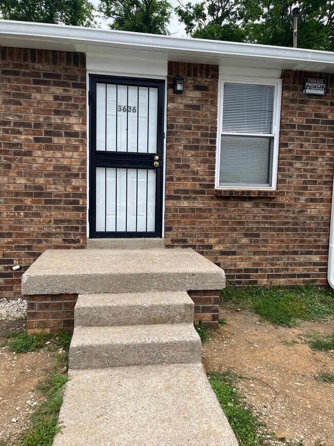 Building Photo - 3636 Willow Creek Ct.