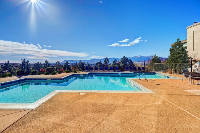 Apartamentos Commons at Briargate — foto comunitaria - Commons at Briargate