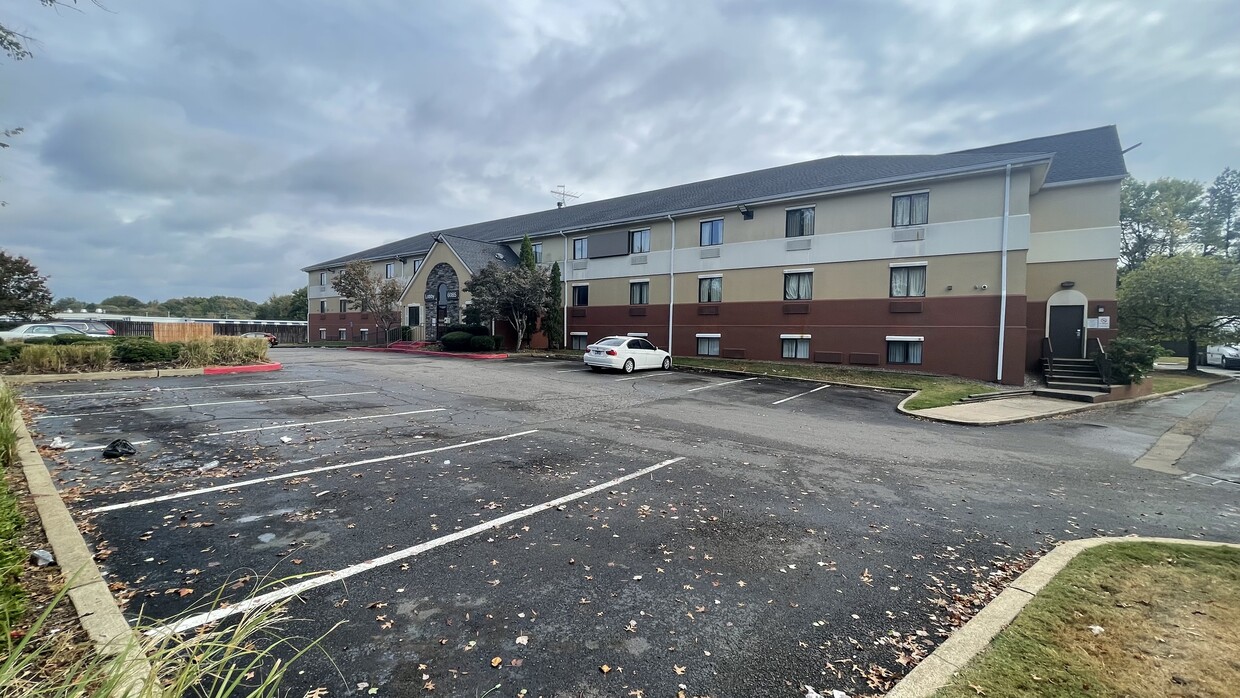 Primary Photo - Sonesta Simply Suites Memphis - Extended Stay