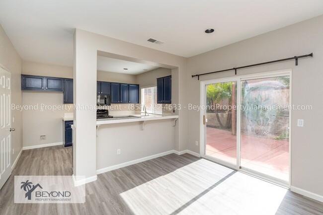 Foto del edificio - **RANCHO PENASQUITOS** 3 BED/2.5 BATH** HU...