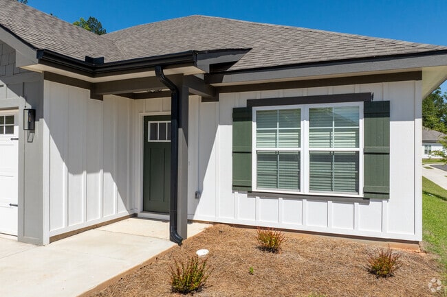 Building Photo - The Grove at Perry