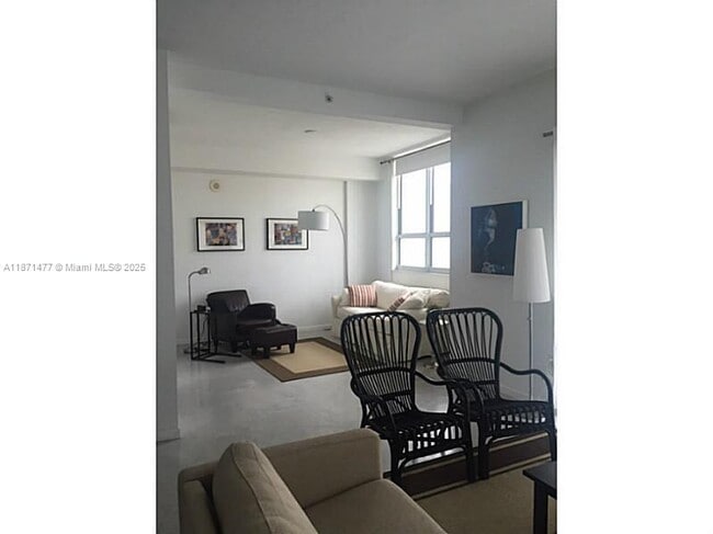 Foto del edificio - 234 NE 3rd St