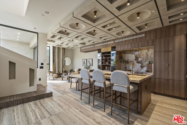 Foto del edificio - 1021 N Ogden Dr