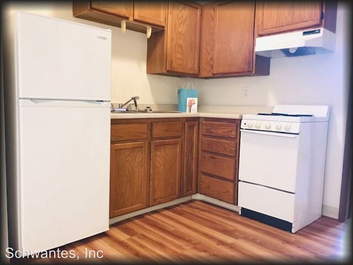 2504 Eide St, Anchorage, AK 99503 Room for Rent in Anchorage, AK