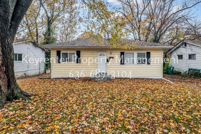 Building Photo - COMING SOON - Charming 3-Bedroom Home with Spacious Yard in North St. Louis County