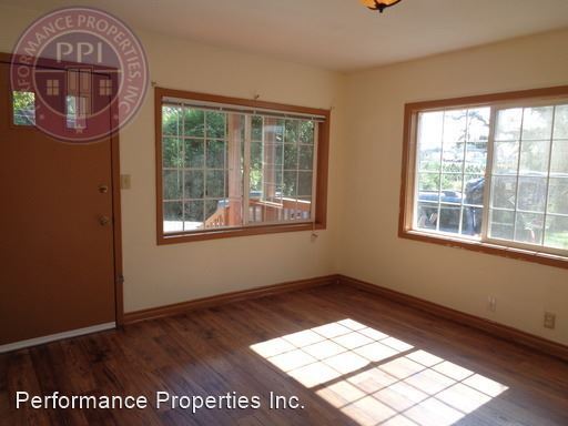 Building Photo - 2 br, 1 bath House - 22941 S Highway 213