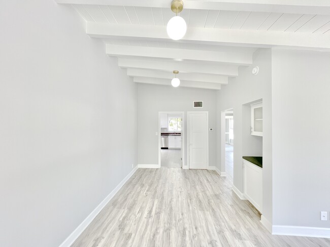 Building Photo - 2027 S Beverly Glen Blvd