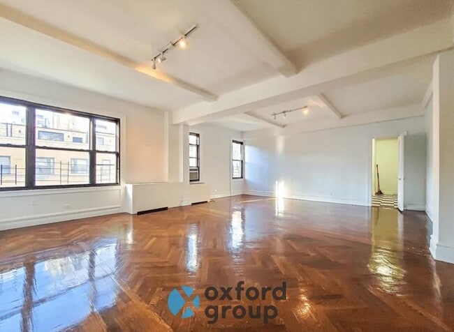 Foto del edificio - East 77th Street