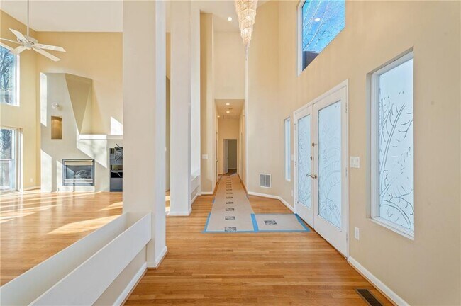 Foto del edificio - 3010 Bluffton Way