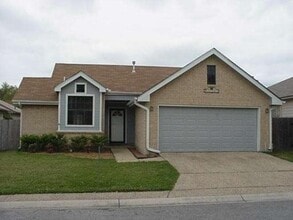Building Photo - 14007 Red Maple Wood