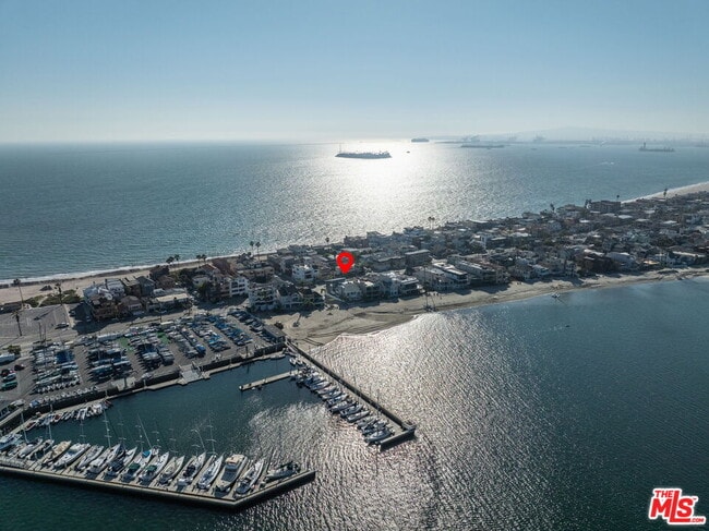 Foto del edificio - 6821 E Ocean Blvd