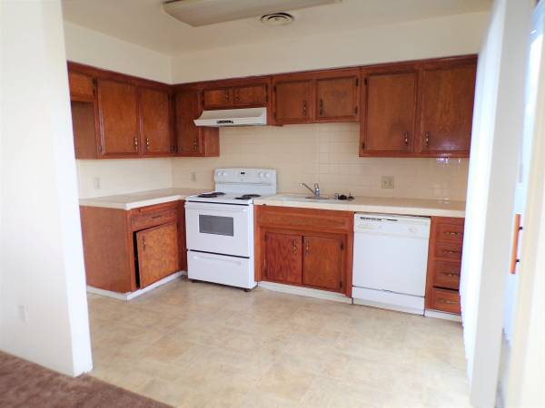 Primary Photo - 2531 Olive St