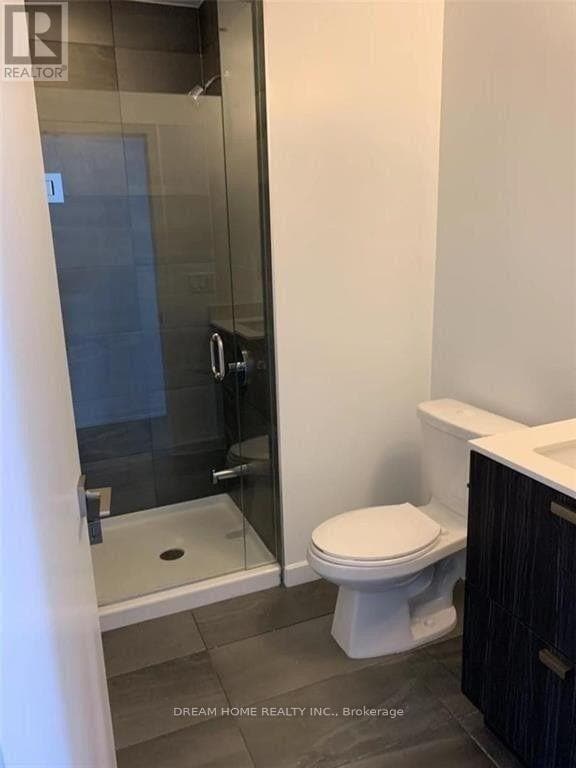 Photo du bâtiment - 56 Forest Manor Rd