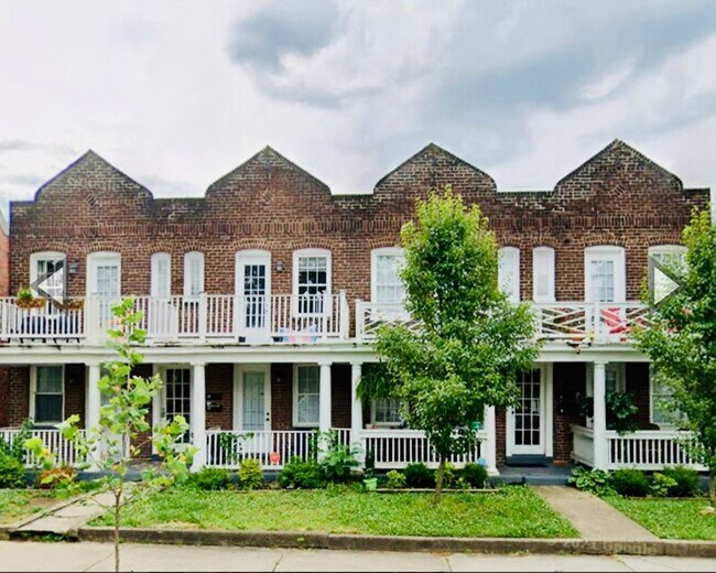 Foto del edificio - 711 Chimborazo Blvd