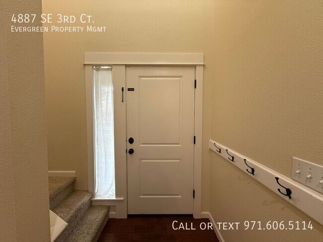 Foto del edificio - 4887 SE 3rd Ct