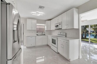 Building Photo - 11420 Coral Bay Dr