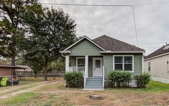 Building Photo - 1206 Grunwald Heights Blvd