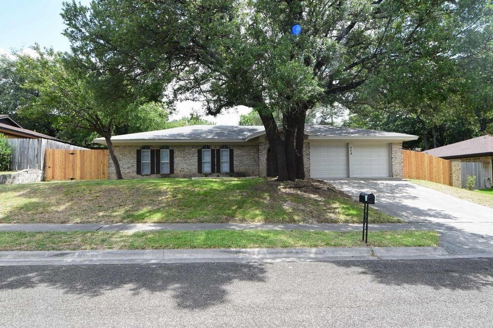 Primary Photo - 428 Carothers St Copperas Cove