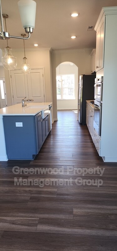 Building Photo - 6217 Cadence Dr