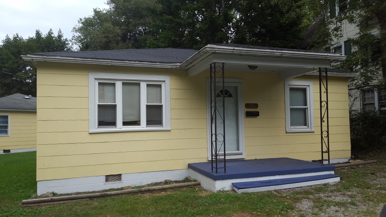 99 Clyde St, Beckley, WV 25801 House Rental in Beckley, WV