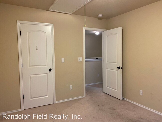 Foto del edificio - 4 br, 2.5 bath House - 9618 COPPER ROCK