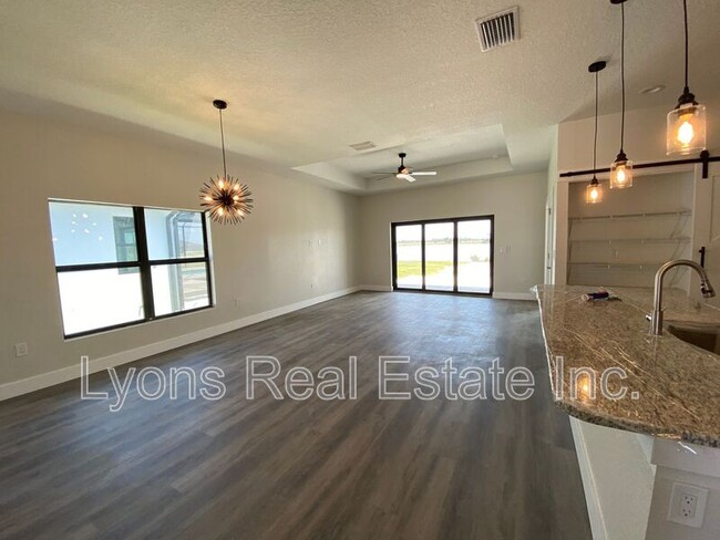 Building Photo - 44 Yellowhammer Dr