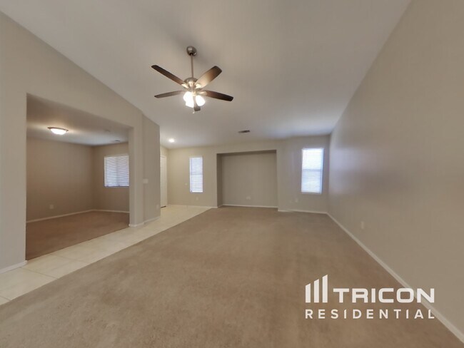 Foto del edificio - 16322 N 168th Ln
