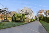 Foto principal - 231 Oakland Beach Ave
