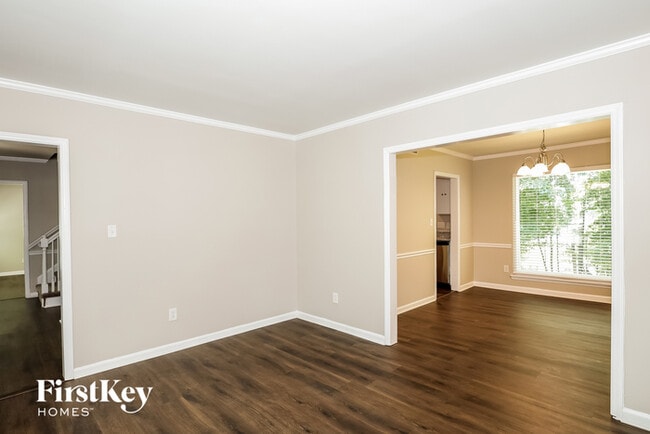 Foto del edificio - 11228 Quiet Wood Ct