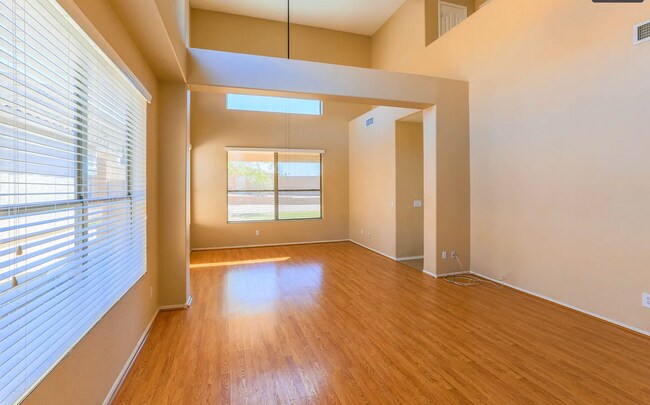 Photo - Three bed and two /half bath North Phoenix House