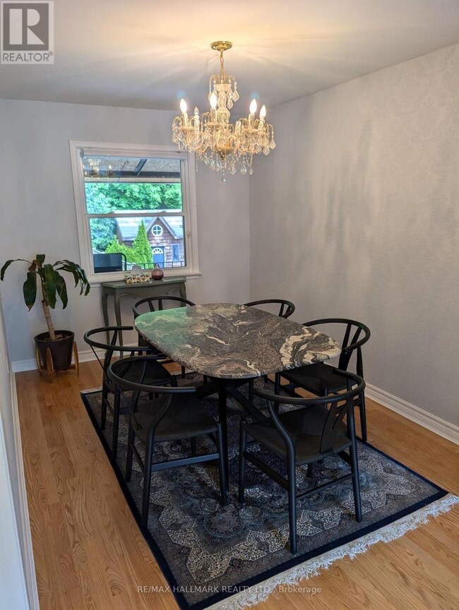 Building Photo - 455 Blackthorn Ave